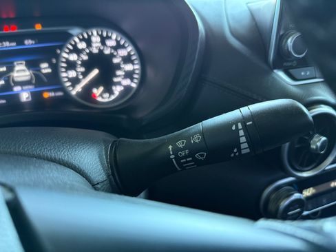 Used 2021 Nissan Sentra SV FWD image 20
