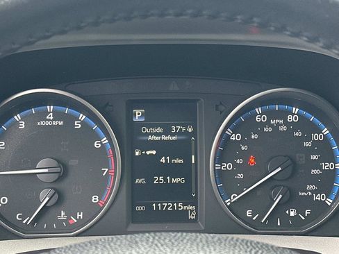 Used 2018 Toyota RAV4 XLE image 20