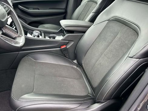 New 2026 Jeep Grand Cherokee Altitude AWD/4WD image 21