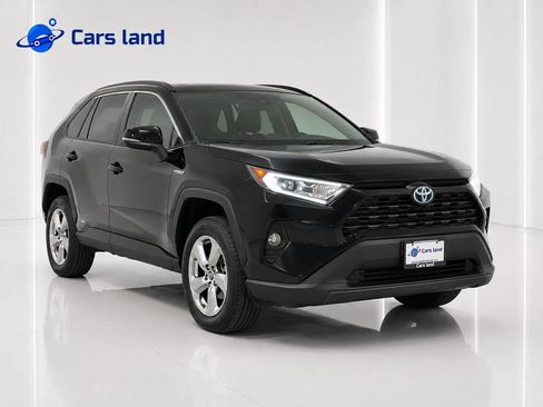 Used 2021 Toyota RAV4 XLE Premium AWD/4WD image 1