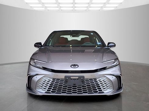 Used 2025 Toyota Camry XSE w/ Premium Plus Package FWD image 2