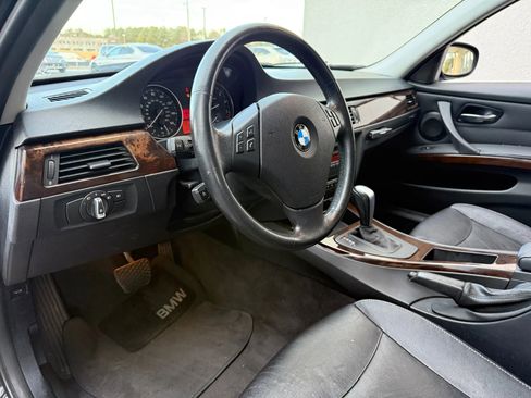 Used 2011 BMW 328i xDrive Sedan image 17
