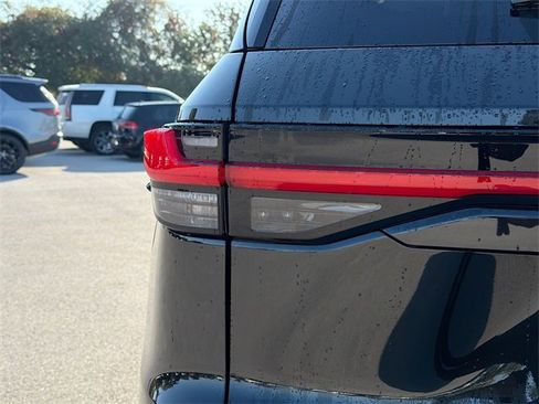 Used 2025 Lexus TX 350 AWD image 10