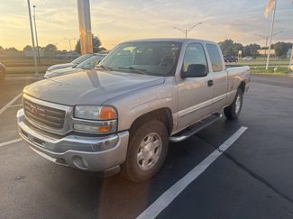 Used 2007 GMC Sierra 1500 SLE w/ Extended Cab Value Package image 1