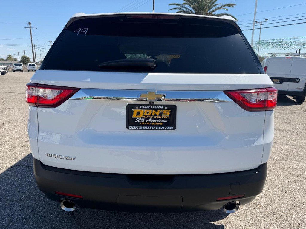 Used 2021 Chevrolet Traverse LS FWD image 7