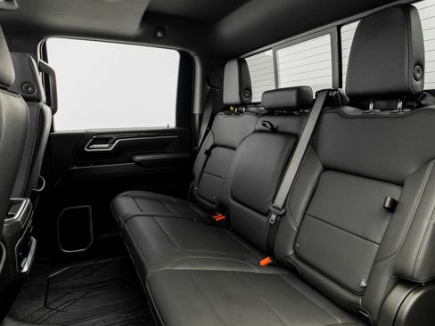 Used 2025 Chevrolet Silverado 2500 LTZ w/ LTZ Plus Package image 37