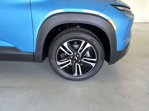 New 2026 Chevrolet TrailBlazer LT w/ Convenience Package FWD image 18