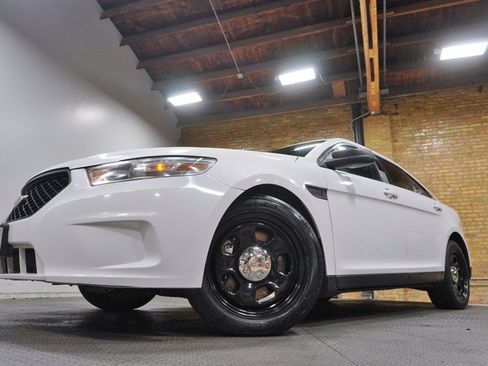 Used 2013 Ford Taurus Police Interceptor AWD w/ Police Interior Upgrade Pkg image 3