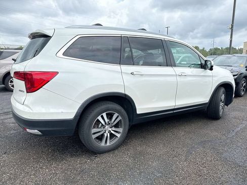 Used 2017 Honda Pilot EX-L image 3