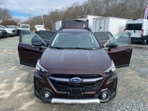 Used 2023 Subaru Outback Limited image 29