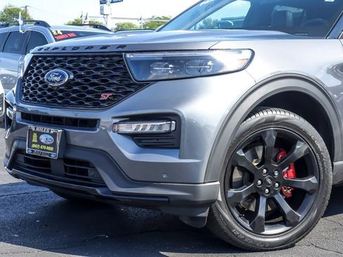 Certified 2023 Ford Explorer ST w/ Equipment Group 401A AWD/4WD image 2