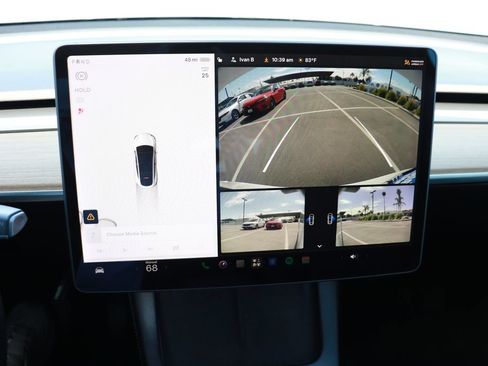 Used 2021 Tesla Model Y Long Range AWD/4WD image 24