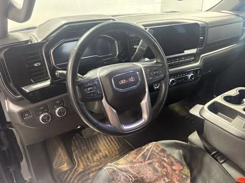 Used 2023 GMC Sierra 1500 Elevation AWD/4WD image 13