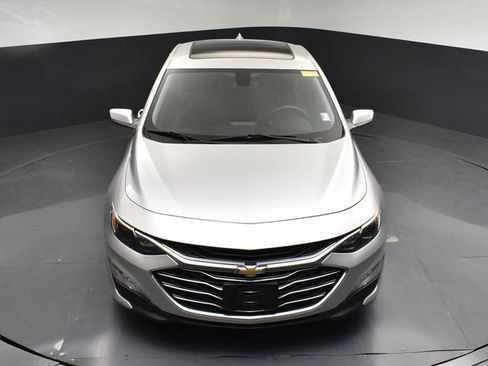 Used 2022 Chevrolet Malibu LT FWD image 42