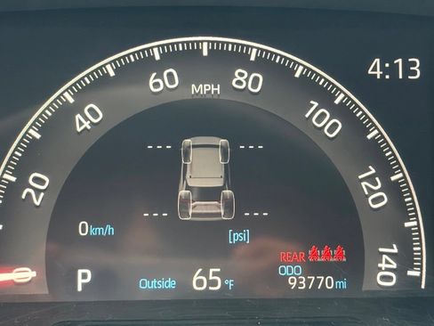 Used 2024 Toyota RAV4 LE AWD/4WD image 20