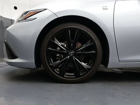 Used 2023 Lexus ES 350 F Sport w/ Accessory Package (Z1) FWD image 6