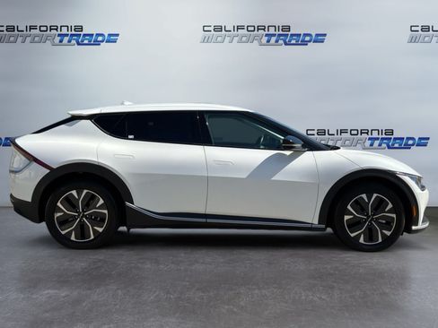 Used 2024 Kia EV6 Light RWD image 4