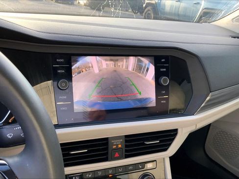 Used 2020 Volkswagen Jetta SEL image 27