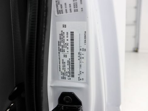 Used 2023 Ford E-350 and Econoline 350 Super Duty w/ Power Windows & Locks Group RWD image 33