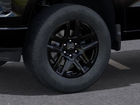 New 2026 Chevrolet Silverado 1500 Custom RWD image 9
