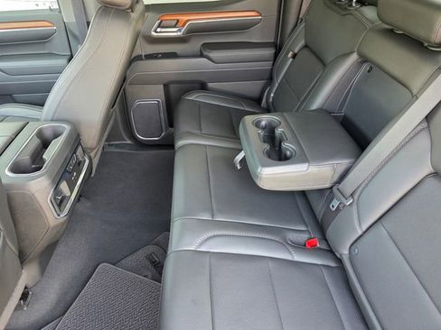 Used 2023 GMC Sierra 1500 Denali w/ Denali Carbonpro Edition image 9