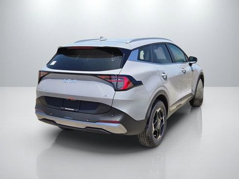 New 2026 Kia Sportage EX AWD/4WD image 4