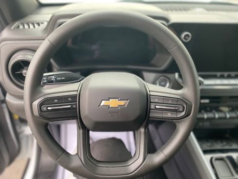 New 2025 Chevrolet Colorado W/T RWD image 28