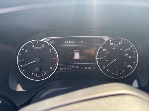 Used 2025 Nissan Rogue SV FWD image 40