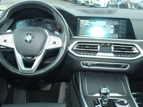 Used 2021 BMW X7 xDrive40i w/ Executive Package 2 AWD/4WD image 21