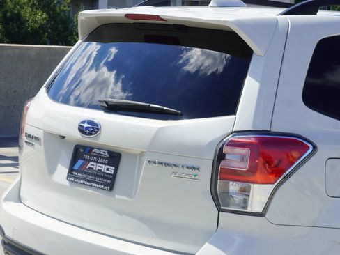 Used 2017 Subaru Forester 2.5i Premium w/ All-Weather Package image 30