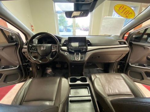 Used 2019 Honda Odyssey EX-L image 24
