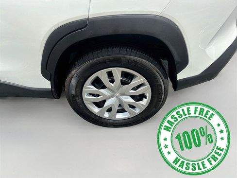 Used 2026 Toyota Corolla Cross L FWD image 3