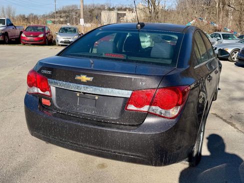 Used 2016 Chevrolet Cruze LT image 7