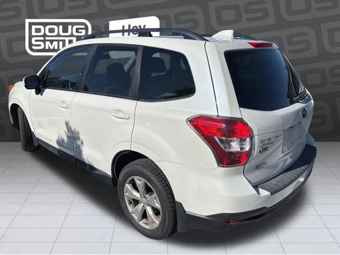 Used 2016 Subaru Forester 2.5i Premium w/ Protection Package #1 AWD/4WD image 2