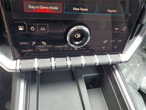 New 2026 GMC Acadia Elevation image 23