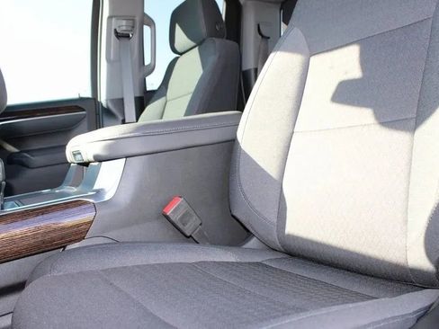 New 2025 GMC Sierra 1500 Elevation AWD/4WD image 13