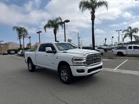Used 2024 RAM 2500 Laramie w/ Safety Group AWD/4WD image 2