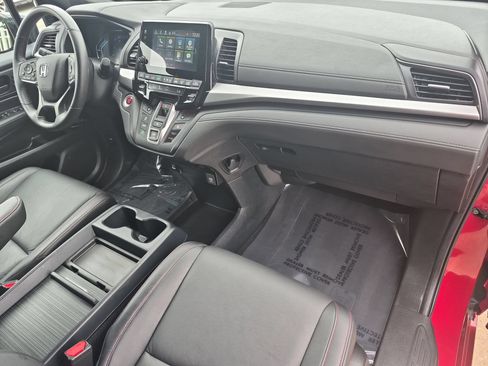 Used 2024 Honda Odyssey Sport image 33