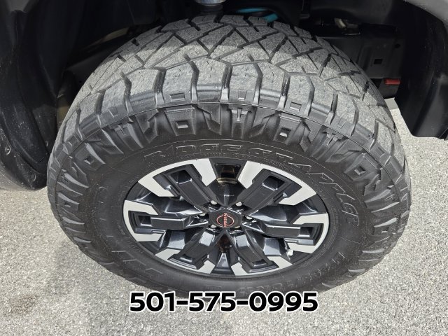 Used 2022 Nissan Frontier PRO-4X AWD/4WD image 8