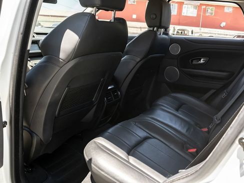 Used 2018 Land Rover Range Rover Evoque SE AWD/4WD image 7