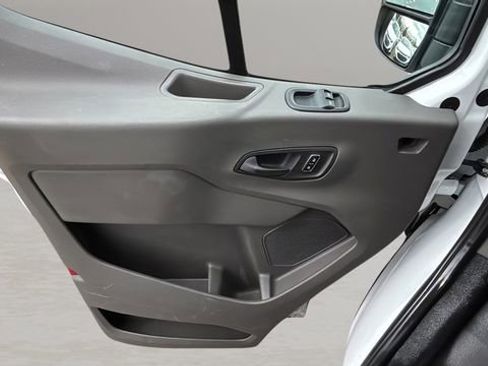 Used 2023 Ford Transit 250 Medium Roof w/ Load Area Protection Package image 17