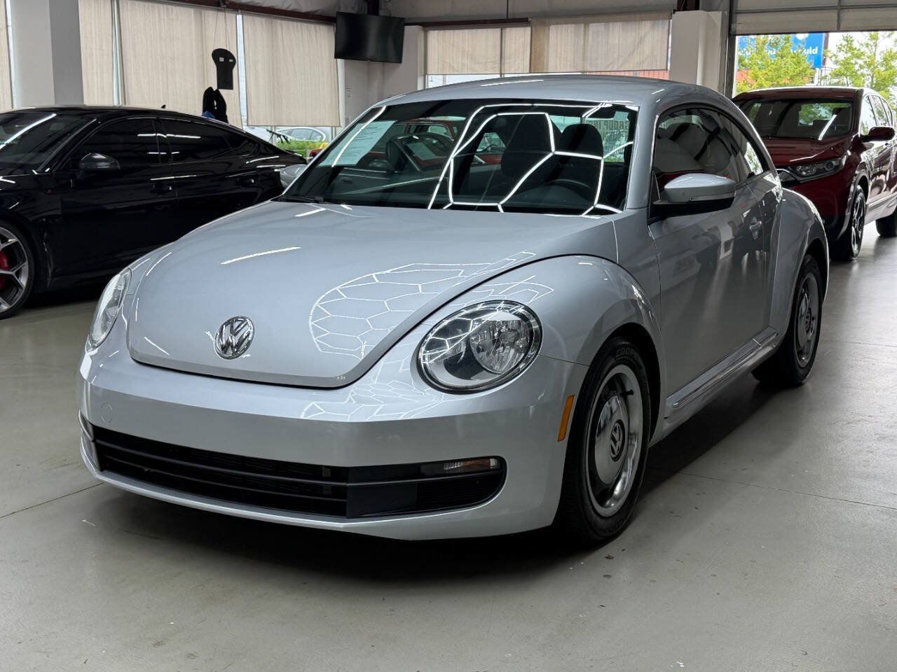 Used 2012 Volkswagen Beetle 2.5 FWD image 5