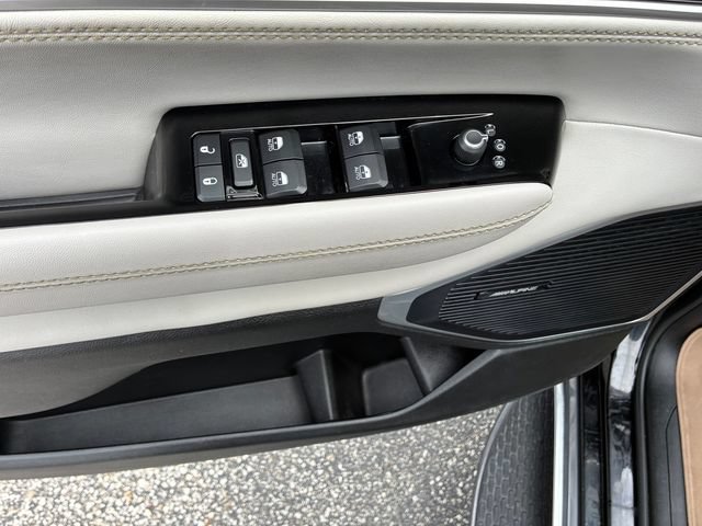 Used 2022 Jeep Wagoneer Series III AWD/4WD image 52