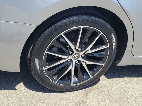 Used 2024 Toyota Camry SE FWD image 31