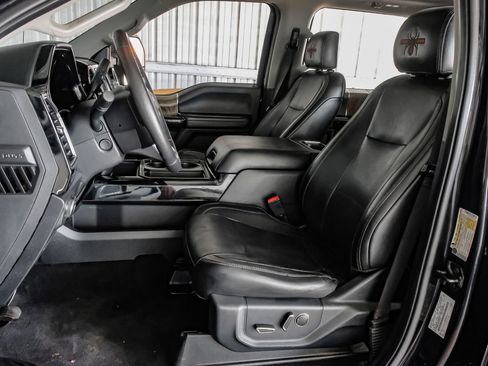 Used 2019 Ford F250 Lariat w/ Lariat Ultimate Package AWD/4WD image 28