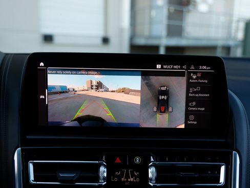 Used 2023 BMW 840i Coupe image 38