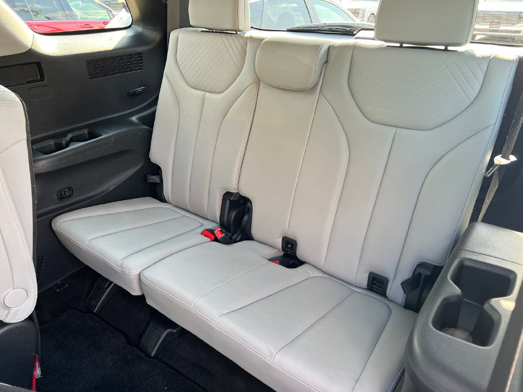 Used 2024 Hyundai Palisade SEL AWD/4WD image 17