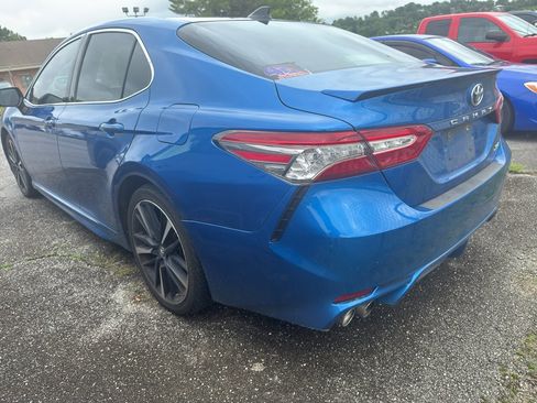 Used 2019 Toyota Camry XSE FWD image 7