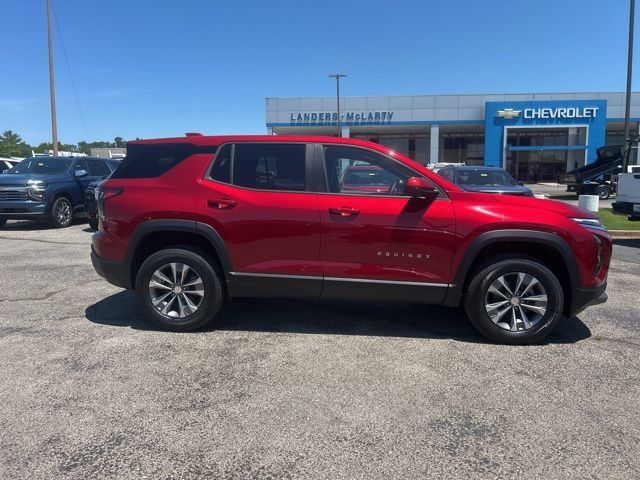 New 2026 Chevrolet Equinox LT w/ Convenience Package II FWD image 2