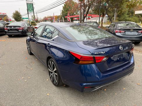 Used 2022 Nissan Altima 2.5 SR image 5